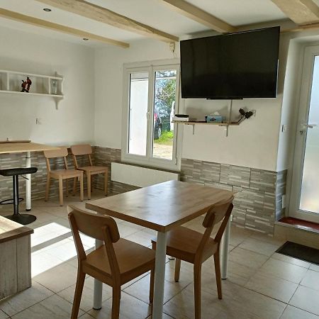 Un Bel Appartement Rez Jardin Parking Gratuit Vence Exterior foto