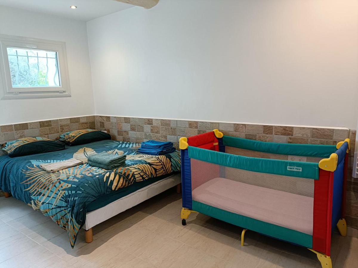 Un Bel Appartement Rez Jardin Parking Gratuit Vence Exterior foto
